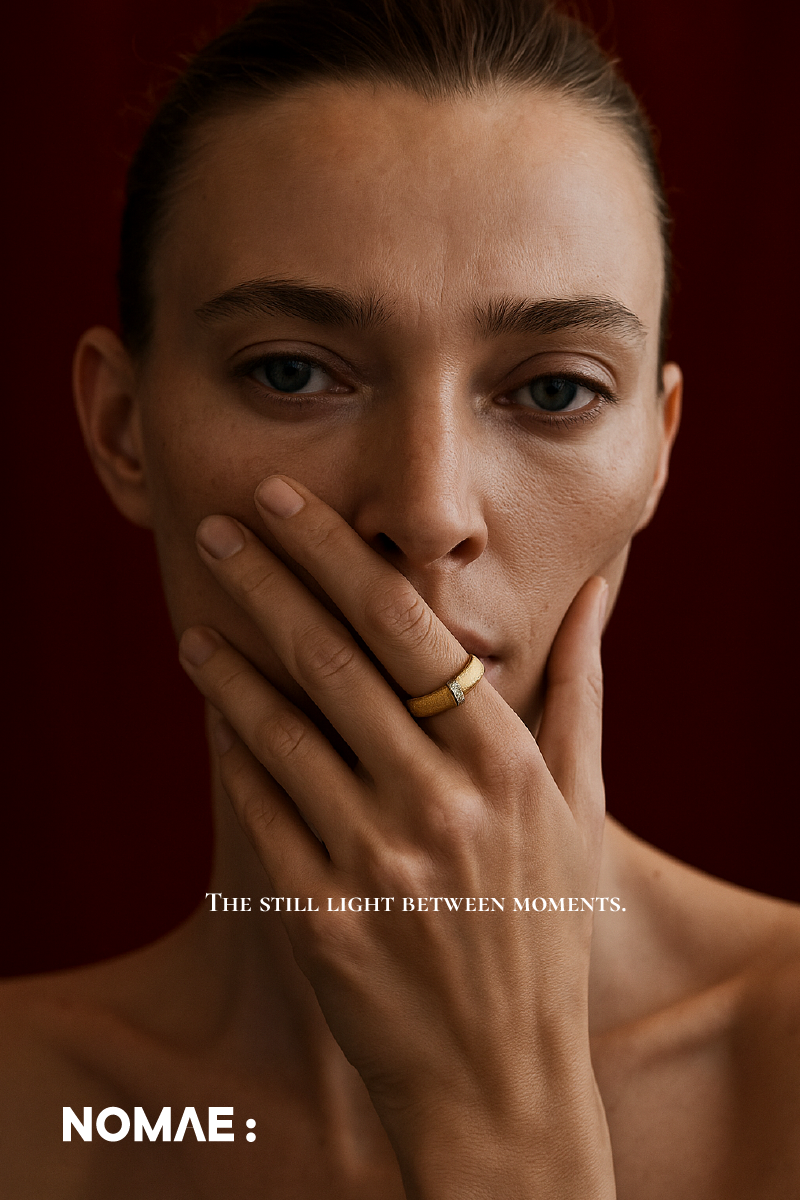 OREA SOLÉA RING | 18K Gold-Plated Textured Band with 3A CZ Stones