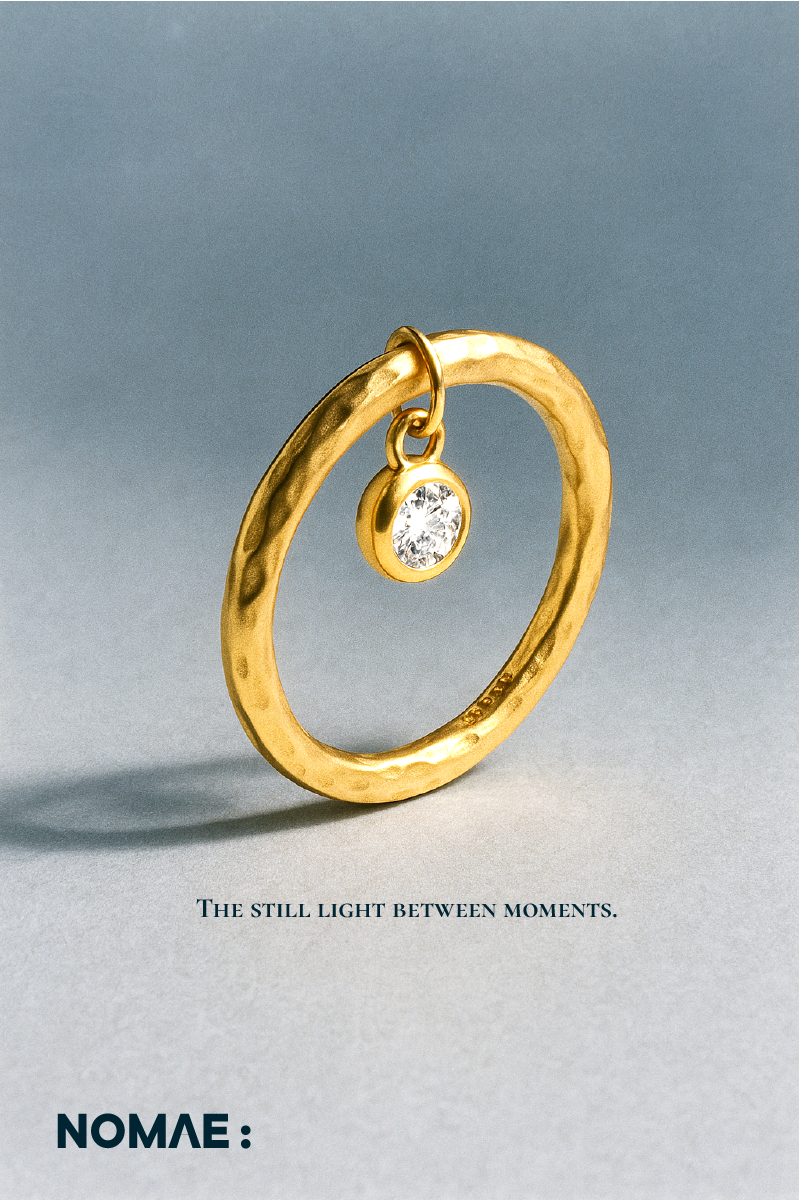 OREA LUNAE RING ｜Minimalist Textured Gold Ring with CZ Pendant