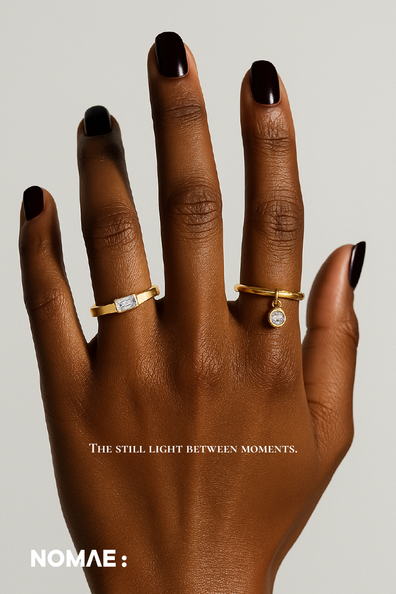 OREA LUNAE RING ｜Minimalist Textured Gold Ring with CZ Pendant